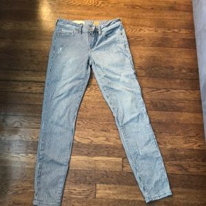 Pilcro white and blue stripe